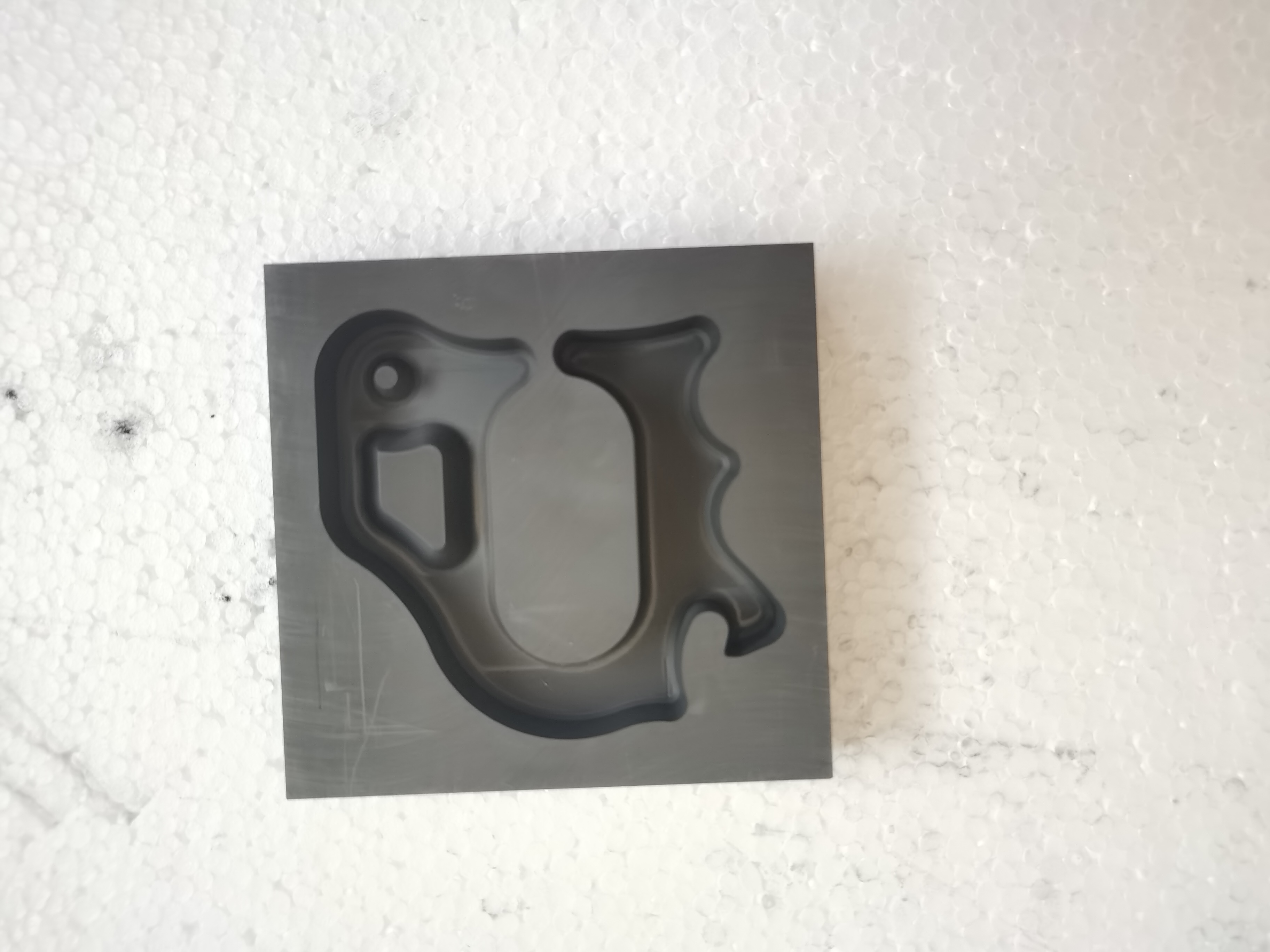 未來五年石墨烯將助推四大產業(yè)集群加速形成